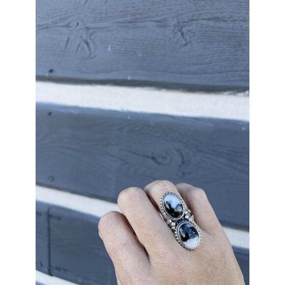 White Buffalo Sterling Silver Turquoise Statement Ring Size 6-SW Native Style - Picture 2 of 8